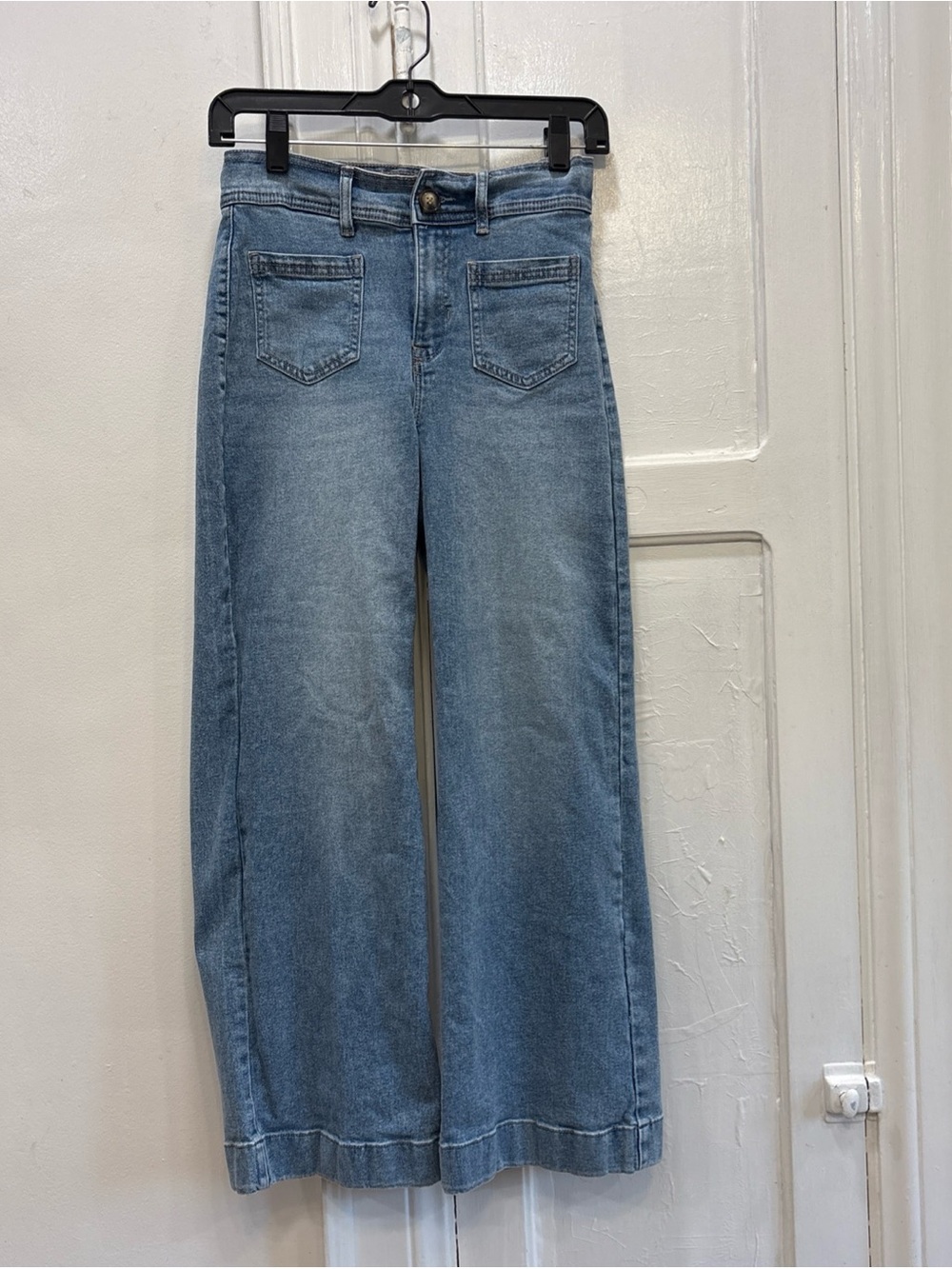 Nicole Miller Nomad Super High Rise Flare Jeans Size 4 runs small fits like a 0P